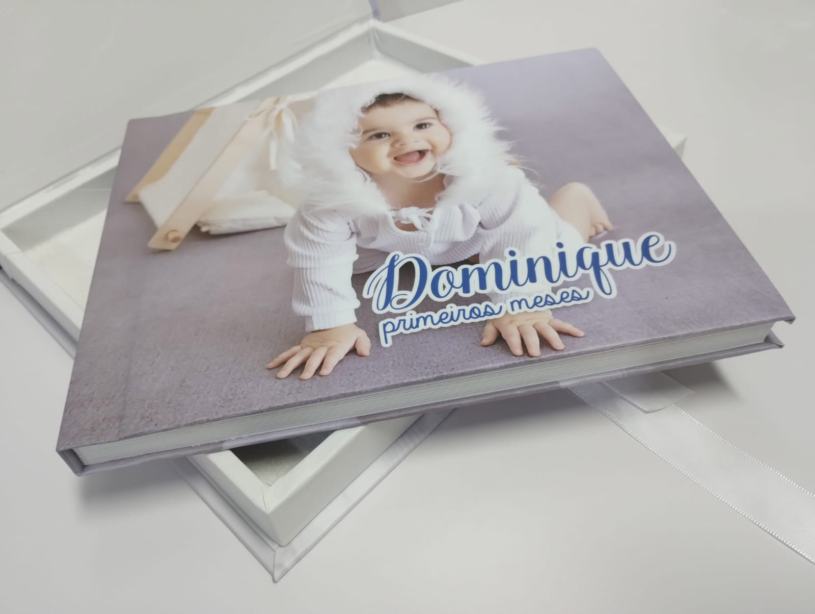 Fotolivro 20x25 com caixa